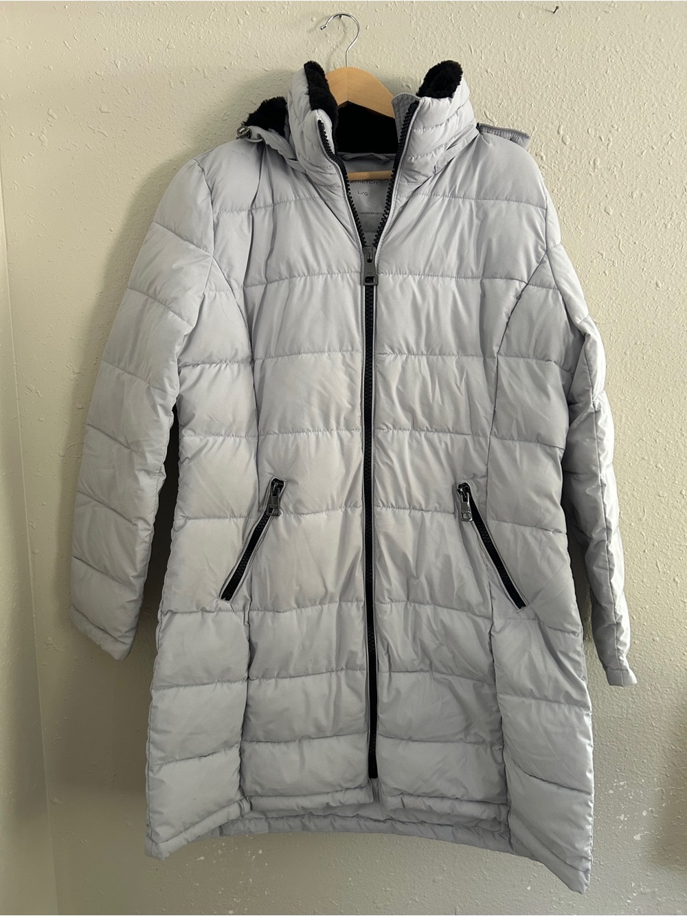 Andrew Marc Pale Blue Long Quilted Puffer Coat with Hood Winter Fall Comfy Large